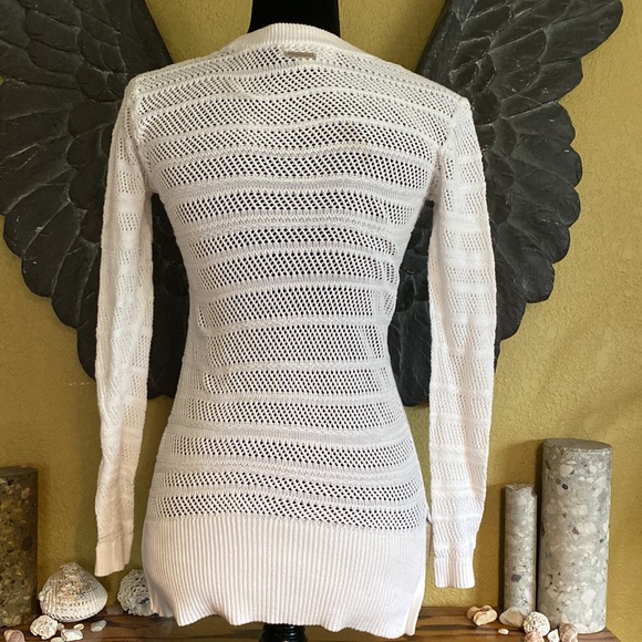 Michael Kors Knit V-neck Sweater - Picture 7 of 11